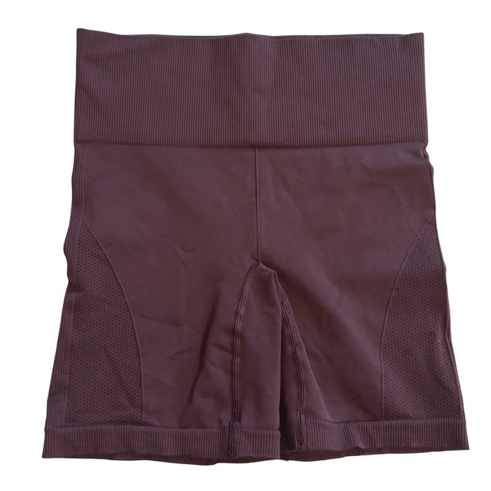 Lululemon Athletica Sculpt Maroon Biker Shorts - Picture 2 of 2